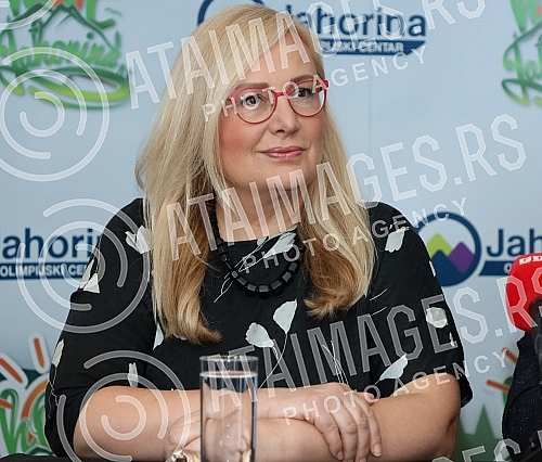 Press conference on the occasion of the Jahorina HOT Festival and the presentation of the summer offer of the Jahorina Olympic Center.
Konferencija za medije povodom Jahorina HOT festivala i predstavljanja letnje ponude Olimpijskog centra Jahorina. Press conference on the occasion of the Jahorina HOT Festival and the presentation of the summer offer of the Jahorina Olympic Center.
Konferencija za medije povodom Jahorina HOT festivala i predstavljanja letnje ponude Olimpijskog centra Jahorina.
