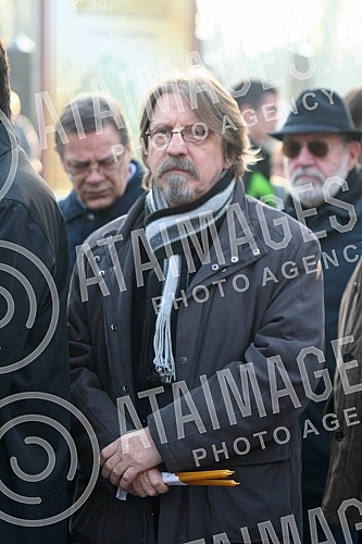 The funeral of Petar Kralj at the New Cemetery.Sahrana Petra Kralja  na Novom groblju.