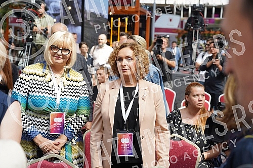 The President of the Government of the Republic of Serbia, Ana Brnabic, attended the awarding of the Wine Trophy of the Open Balkans as part of the First International Wine Fair Wine Vision of the Open Balkans in Hall 1 of the Belgrade Fair.Predsed