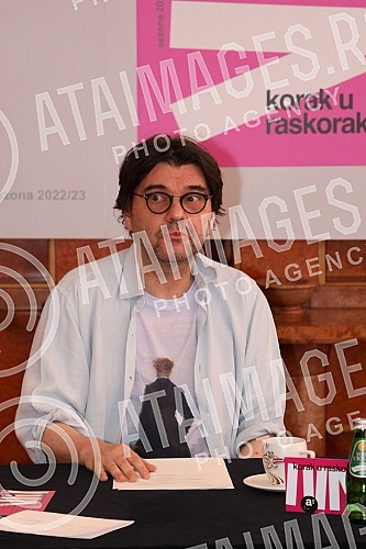 A press conference was held in the Atelje 212 theater to announce the new 2022/2023 season. and the premier that they plan to implement.U pozoristu Atelje 212 odrzana je  onferencija za medije povodom najave nove sezone 2022/2023. i premijera koje