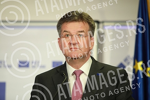 A press conference on a joint visit to Belgrade by Miroslav Lajcak, EU Special Envoy for Belgrade-Pristina Dialogue and Other Regional Issues in the Western Balkans, and Gabriel Escobar, US Deputy Assistant Secretary of State and Special Envoy for th A press conference on a joint visit to Belgrade by Miroslav Lajcak, EU Special Envoy for Belgrade-Pristina Dialogue and Other Regional Issues in the Western Balkans, and Gabriel Escobar, US Deputy Assistant Secretary of State and Special Envoy for th