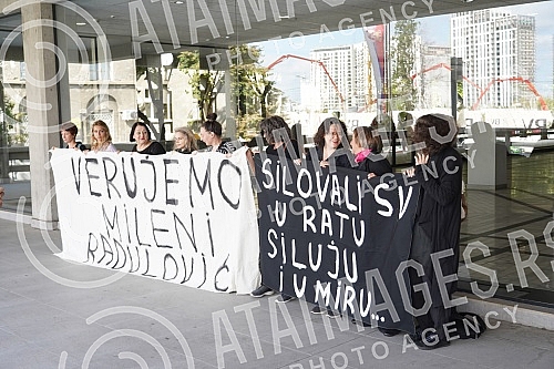 The trial of the owner of the acting school, Miroslav Aleksic, who was accused of multiple rapes and sexual harassment of students at his school, has been postponed to the High Court in Belgrade.Rociste u sudjenu vlasniku skole glume Miroslavu Alek