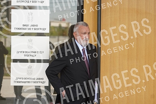 Branislav Tapuskovic, a lawyer for the arrested former deputy head of the Service for the Fight against Organized Crime, Goran Papic, is leaving the Higher Public Prosecutor's Office after hearing Minister Nebojsa Stefanovic.
Branislav Tapuskovic, a Branislav Tapuskovic, a lawyer for the arrested former deputy head of the Service for the Fight against Organized Crime, Goran Papic, is leaving the Higher Public Prosecutor's Office after hearing Minister Nebojsa Stefanovic.
Branislav Tapuskovic, a