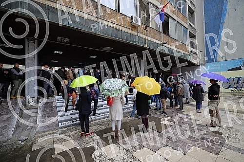 Students are not for sale - protest of students on the plateau near the Faculty of Philosophy.Studenti nisu na prodaju - protest studenata i studentkinja na platou kod Filozofskog fakulteta.