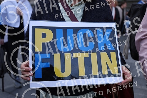 Protest of Russian emigrants against the mobilization that is being carried out in Russia, and at the invitation of the Russian movement 