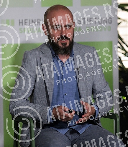 A round table was held 