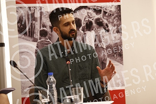 he results of the research on the application of the General Comment No. 21 of the UN Committee on the Rights of the Child on Children Involved in Living and Working on the Streets were presented in the EU Info Center.U EU Info centru su predstavlj