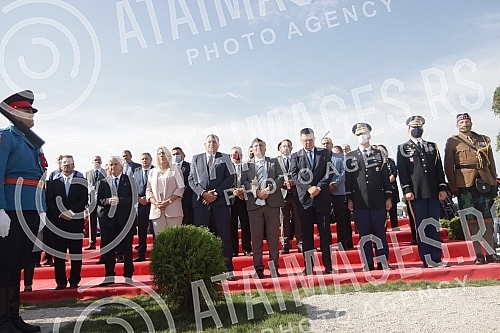By laying wreaths at the memorial plaque at the site of the improvised airport from which 60 Allied airmen were rescued during 1944 and 1945, the commemoration of the 76th anniversary of Operation Halliard began in Boljanica near Doboj.Polaganjem v