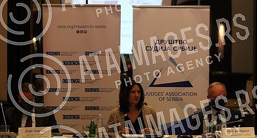 The Association of Judges of Serbia, with the support of the OSCE Mission to Serbia, organized a conference on Constitutional Change in Serbia. Drustvo sudija Srbije uz podrsku Misije OEBS u Srbiji organizovalo je konferenciju Ustavne promene u Srb