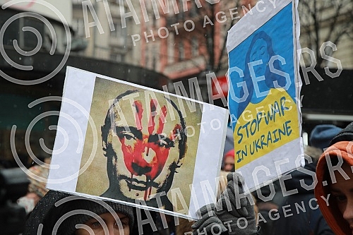 A gathering of non-governmental organizations against the Russian invasion of Ukraine began in Knez Mihailova Street in downtown Belgrade, in front of the Cultural Center.Skup nevladinih organizacija protiv ruske invazije na Ukrajinu, poceo je u Kn