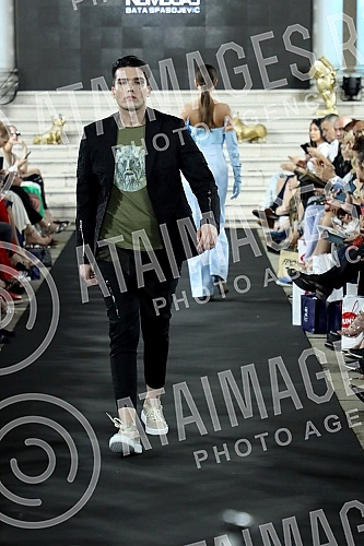 As part of the 64th International Fair of Technology and Technical Achievements at the Belgrade Fair, in Hall 3 at the PR-DC stand (Pink Research & Development Center), DJ Zex played music at the After Work Matinee.
U okviru 64. Medjunarodnog sajma As part of the 64th International Fair of Technology and Technical Achievements at the Belgrade Fair, in Hall 3 at the PR-DC stand (Pink Research & Development Center), DJ Zex played music at the After Work Matinee.
U okviru 64. Medjunarodnog sajma