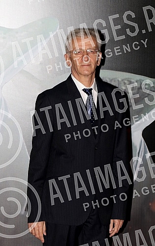 Premiere of the first episode of 