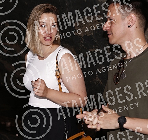 A press conference was held in the Promenade on the occasion of signing and marking the general sponsorship for 2022/2023. year between Lidl Serbia and the Water Polo Association of Serbia.
U Promenadi je odrzana konferencija za medije povodom potpi A press conference was held in the Promenade on the occasion of signing and marking the general sponsorship for 2022/2023. year between Lidl Serbia and the Water Polo Association of Serbia.
U Promenadi je odrzana konferencija za medije povodom potpi