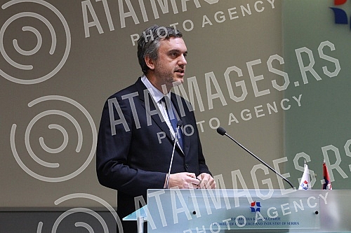 A Report on the Prevention of Terrorism and Money Laundering was presented in the Chamber of Commerce.
U Privrednoj komori predstavljen izvestaj o sprecavanju terorizma i pranju novca. A Report on the Prevention of Terrorism and Money Laundering was presented in the Chamber of Commerce.
U Privrednoj komori predstavljen izvestaj o sprecavanju terorizma i pranju novca.