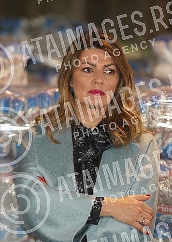 The President of the Republic of Serbia, Aleksandar Vucic, visited the warehouse of the Republic Directorate for Commodity Reserves - General Cargo Warehouse, Belgrade.Predsednik Republike Srbije Aleksandar Vucic obisao je skladista Republicke dire