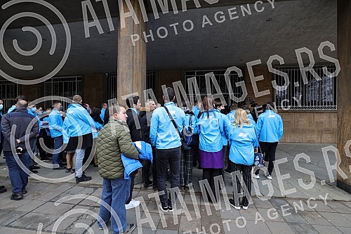 The Serbian Progressive Party handed over the list for the parliamentary elections to Aleksandar Vucic - Together we can do all the certified statements of the voters who support it, today, February 16, 2022. year, at 15 o'clock, at the headquarters 