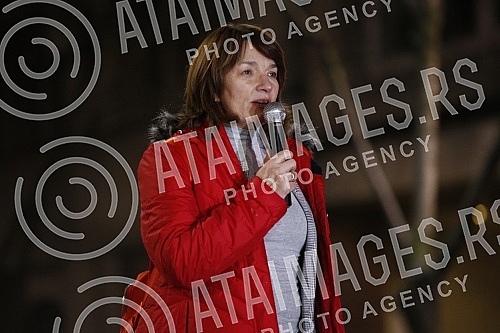 In front of the building of the Presidency, a protest initiative of the Start - Change and the Association of Environmental Organizations of Serbia with a request to permanently ban the exploration and exploitation of pine and lithium on the territor In front of the building of the Presidency, a protest initiative of the Start - Change and the Association of Environmental Organizations of Serbia with a request to permanently ban the exploration and exploitation of pine and lithium on the territor