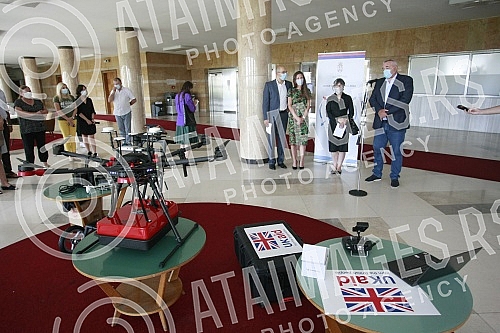 On the occasion of the International Day of Missing Persons, the Palace of Serbia handed over equipment for field research in order to find the remains of persons listed as missing in connection with the armed conflicts in the former Yugoslavia and t