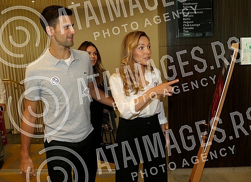 HR simulation - Original talks organized by the Djokovic Foundation.HR simulacija - Originalni razgovori u organizaciji Djokovic fondacije.