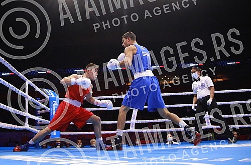 2021 Olympic Boxing World Championships - Stark Arena. Round 32, Light Welterweight (63.5kg), Kerem Oezmen (Turkey) (RED) vs Pavel Fedorov (Serbia).Svetsko prvenstvo u olimpijskom boksu 2021 - Stark arena.