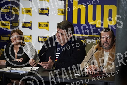 Aca Lukas and the author's team organized a press conference with irregularities at the Hype studio at the Belgrade Fair at the 
