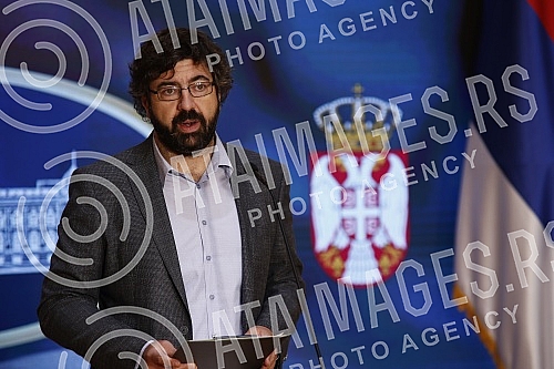 In the House of the National Assembly, a press conference of the Green Left Club - We are not drowning Belgrade was held on the problems of the local village of Podgradina near Kosjerica with the construction of a quarry.U Domu Narodne skupstine od