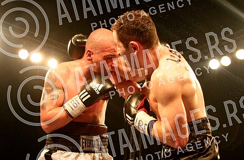 Pinki boxing night. Welter: Stefan Stevanovic (Serbia) vs Karlo Tabaghua (Sweden) Bout for IBF Youth welter title.Vece profi boksa u Pinkiju, Velter kategorija: Stefan Stevanovic (Srbija) - Karlo Tabaghua (Svedska). 