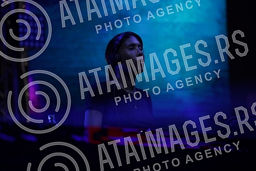 The long-awaited Matinée Fest will host the world's biggest stars of the electronic music scene from August 26 to 28, at the Kalemegdan Fortress, near Pobednik. Dugo ocekivani festival Matinée Fest od 26. do 28. avgusta ugostice najvece svetske zve