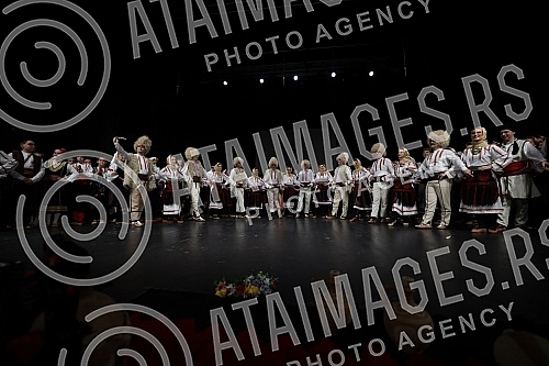 A concert on the occasion of the 10th anniversary of the folklore school of the Jana Cultural and Artistic Society from Zemun was held at the Vlada Divljan Cultural Center.
Koncert povodom 10 godina postojanja skole folklora Kulturno umetnickog drus A concert on the occasion of the 10th anniversary of the folklore school of the Jana Cultural and Artistic Society from Zemun was held at the Vlada Divljan Cultural Center.
Koncert povodom 10 godina postojanja skole folklora Kulturno umetnickog drus