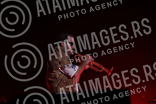 Performance of Senidah at the Exit festival on the Main Stage.
Nastup Senidah na Exit festivalu na Glavnoj bini. Performance of Senidah at the Exit festival on the Main Stage.
Nastup Senidah na Exit festivalu na Glavnoj bini.