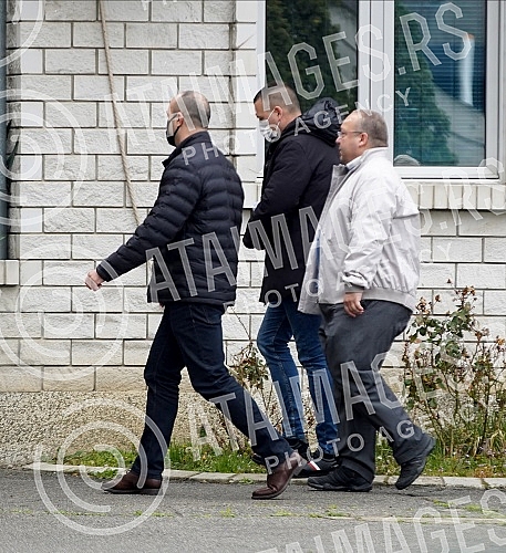 Accompanied by a lawyer, Vladimir Vuletic went to the premises of the Prosecutor's Office for Organized Crime in Ustanicka Street in Belgrade to be questioned about the circumstances of his cooperation with Veljko Belivuk's criminal organization, whi Accompanied by a lawyer, Vladimir Vuletic went to the premises of the Prosecutor's Office for Organized Crime in Ustanicka Street in Belgrade to be questioned about the circumstances of his cooperation with Veljko Belivuk's criminal organization, whi