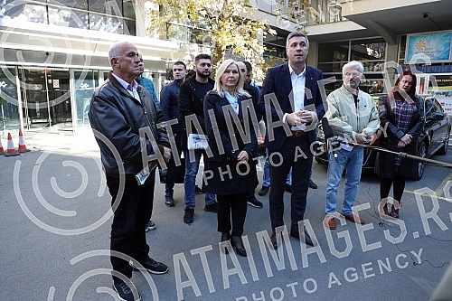 President of the Serbian movement Dveri Bosko Obradovic and environmental activist prof. Dr. Dusko Kuzovic, held a press conference in front of the building of the Radio Television of Serbia, with the topic: President of the Serbian movement Dveri Bosko Obradovic and environmental activist prof. Dr. Dusko Kuzovic, held a press conference in front of the building of the Radio Television of Serbia, with the topic: