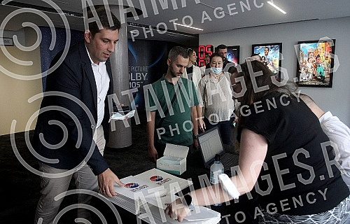 The session of the Assembly of the party Together for Serbia, at which the Green Agreement for Serbia as a program was adopted, the new Statute of the party was adopted and the party bodies were elected. Sednica Skupstine stranke Zajedno za Srbiju 