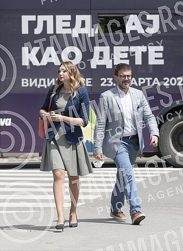 Democratic Party (DS) MP and DS Vice President Aleksandra Jerkov was in Belgrade today due to the interrogation in the Police Administration for the City of Belgrade after the criminal report filed against her by DS President Zoran Lutovac.Poslanic
