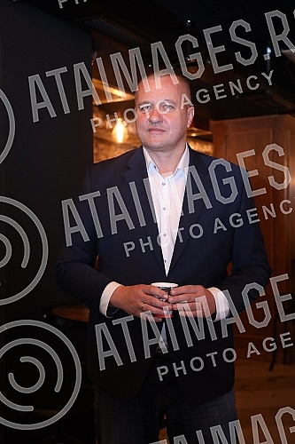 A press conference on the occasion of the announcement of the return of the Belgrade Spring Festival of Pop and Pop Music to the Kombank Hall was held at the Jazz Canteen Club Lisbon.Konferencija za medije povodom najave povratka Festivala zabavne 