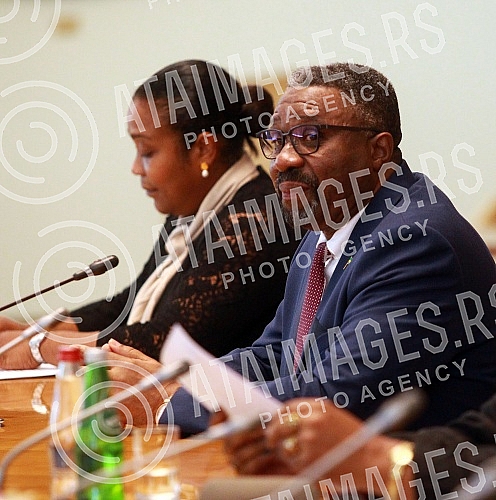 The Prime Minister of the Republic of Serbia, Ana Brnabic, met with the Prime Minister of the Democratic Republic of São Tomé and Príncipe, Jorge Bom Jesus, in the Palace of Serbia.Predsednica Vlade Republike Srbije Ana Brnabic sastala  se sa preds