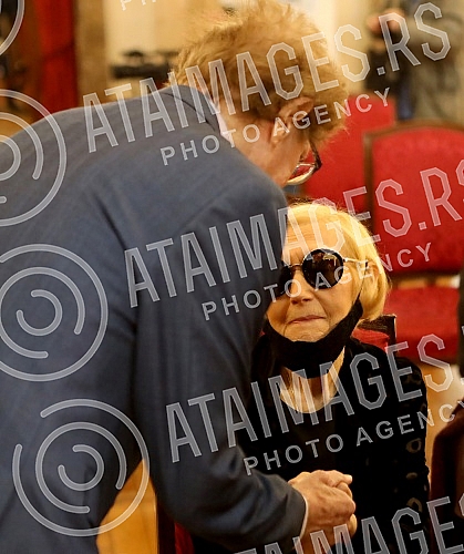 Commemoration on the occasion of the death of one of the greatest Serbian and Yugoslav singers of popular music, Djordje Marjanovic, was held in the Ceremonial Hall of the Belgrade City Assembly.Komemoracija povodom smrti jednog od najvecih srpskih