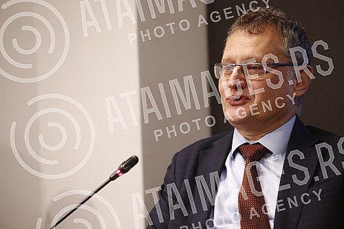 A solemn meeting of the Alliance for Fair Competition was held in the premises of NALED.U prostorijama NALED-a odrzana je svecana sednica Saveza za fer konkurenciju.