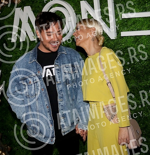 Opening night, new season of raft Money.
Otvaranje nove sezone splava Money. Opening night, new season of raft Money.
Otvaranje nove sezone splava Money.