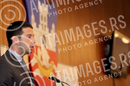 Sastanak u Skupstini grada Beograda Vanje Udovicica, ministra omladine i sporta Republike Srbije i Antidoping Agencije Srbije sa predstavnicima granskih saveza kako bi ih upoznali sa njihovim obavezama koje proisticu iz novog Zakona o sprecavanju dop