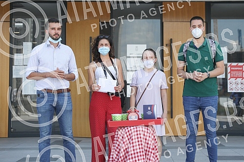 Let's awaken the judiciary with a performance in front of the Palace of Justice, association for the Protection of constitutionality and legality 