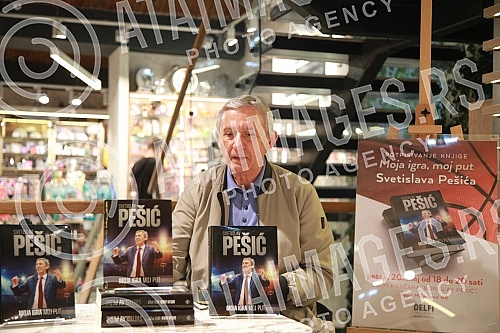 Basketball coach, selector of the Serbian national team Svetislav Pesic signed his autobiographical book 