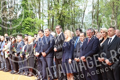 The Donja Gradina Memorial Area is marking the Day of Remembrance for the victims of the Ustasha crime - genocide in the Jasenovac concentration camp and its biggest start-up Donja Gradina, and the 77th anniversary of the breakthrough of the last Jas