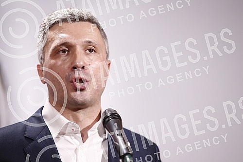 The ceremony on the occasion of the official start of the campaign of the Serbian Movement Dveri and the Patriotic Bloc and Savindan - the celebration of the Serbian Movement Dveri was held at the Aero Club.Svecanost povodom zvanicnog pocetka kampa