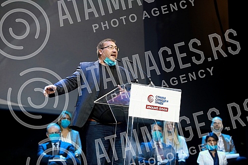 The Assembly of the Party of Freedom and Justice is being held in Kombank Hall.U Kombank dvorani se odrzava Skupstina Stranke slobode i pravde.