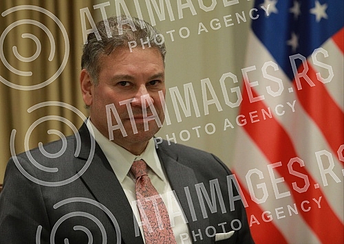 The President of the Republic of Serbia, Aleksandar Vucic, met with the US Deputy Assistant Secretary of State, Gabriel Escobar, at Villa Mir.Predsednik Republike Srbije Aleksandar Vucic sastao se sa zamenikom pomocnika americkog drzavnog sekretara