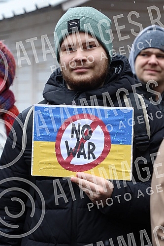 A gathering of non-governmental organizations against the Russian invasion of Ukraine began in Knez Mihailova Street in downtown Belgrade, in front of the Cultural Center.Skup nevladinih organizacija protiv ruske invazije na Ukrajinu, poceo je u Kn