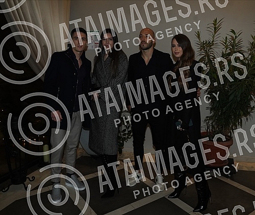 Singer Katarina Grujic and football player Marko Gobeljic became the parents of daughter Katja yesterday, and on that happy occasion, a celebration was held tonight at the Topciderac restaurant.