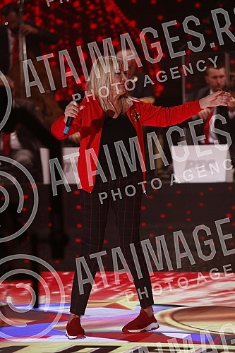 In the RTS studio in Kosutnjak, the recording of a new music sou program, the Music Derby show, has started, as a sign of support for our national team, which is going to Qatar for the football championship.U studiju RTS na Kosutnjaku pocelo je sni