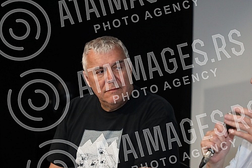 The promotion of the first novel by the famous Slovenian singer-songwriter Zoran Predin 